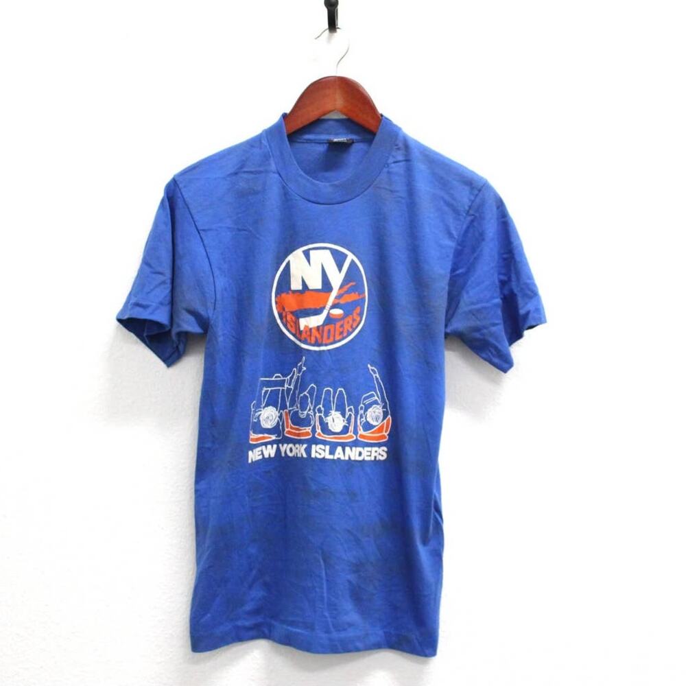 Vintage New York Islanders Hockey T Shirt Medium